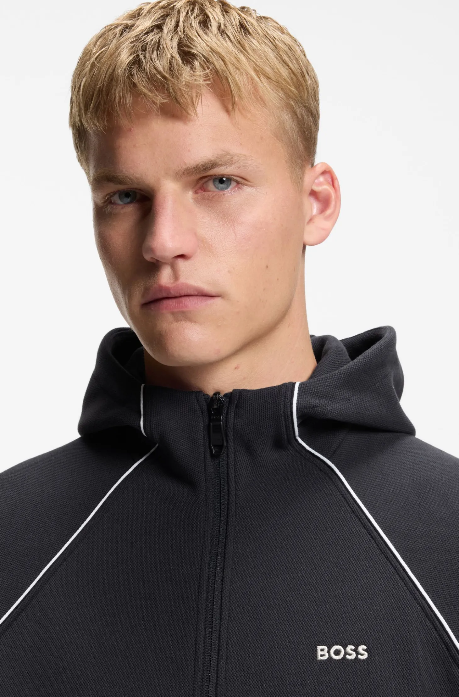 Kapuzenjacke aus Baumwoll-Mix mit Paspeln