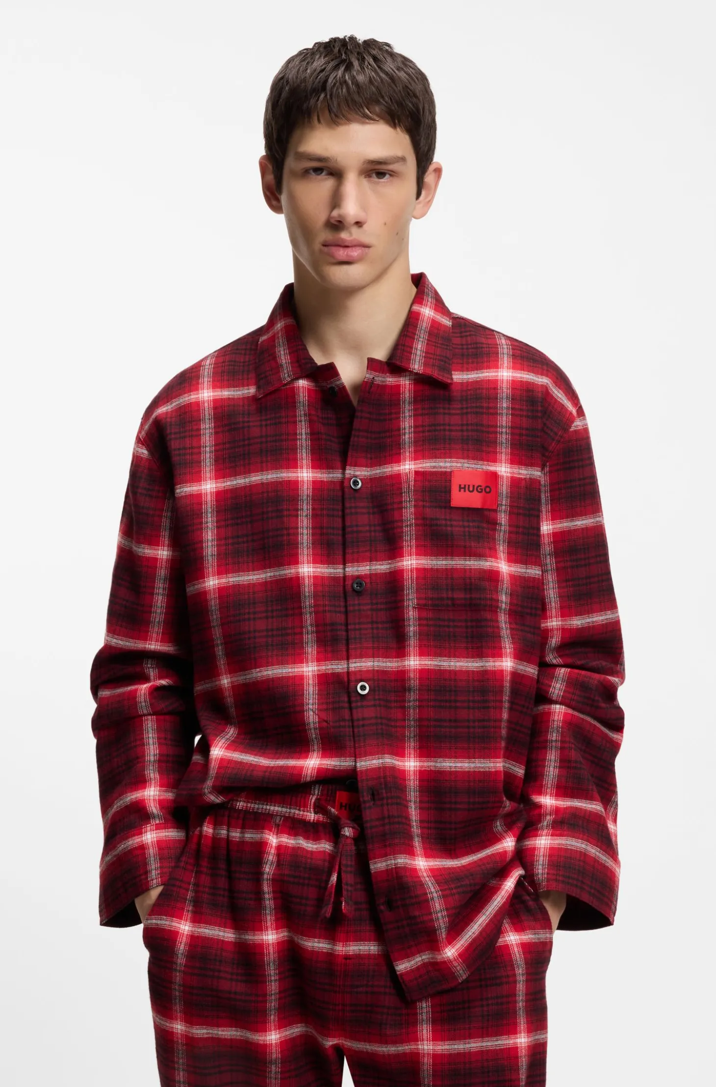 Karierter Pyjama aus Baumwolle mit Logo-Labels
