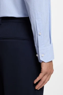 Kariertes Regular-Fit Hemd aus funktionalem Stretch-Gewebe