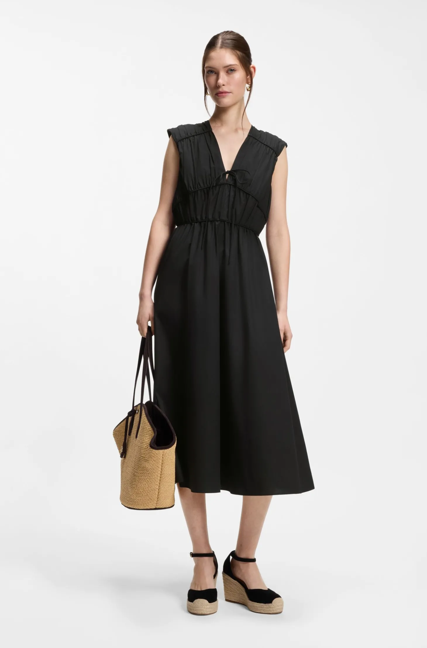 Kleid aus Baumwoll-Popeline mit gerafften Details