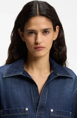 Kleid aus blauem Denim mit Johnny-Kragen