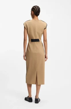 Kleid aus Stretch-Jersey mit Taillen-Detail