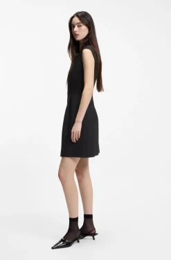 Kleid mit Cap-Ärmeln und Schlüsselloch-Ausschnitt mit Hardware-Besatz