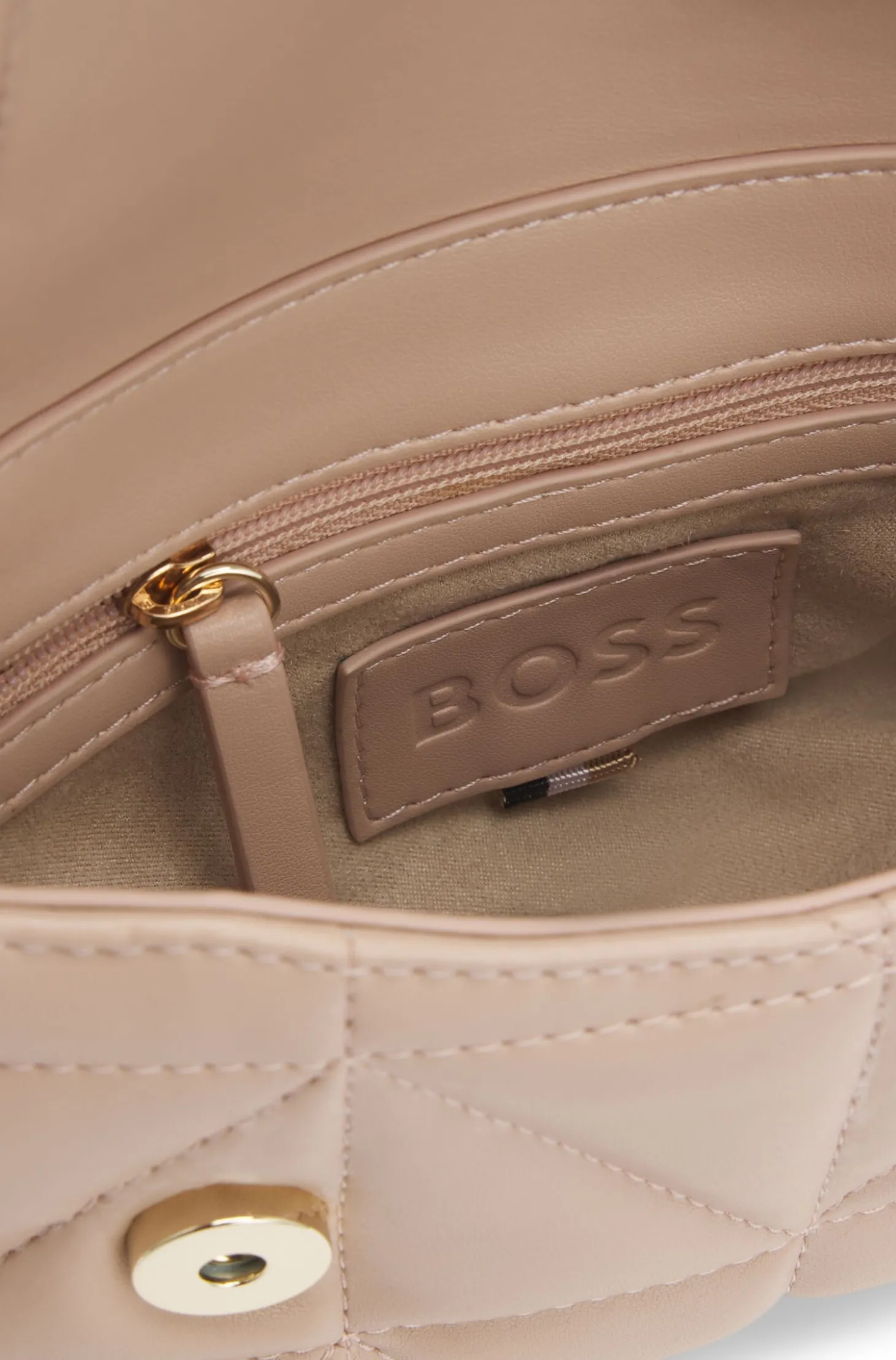 Kleine gesteppte Umhängetasche mit Double-B-Monogramm