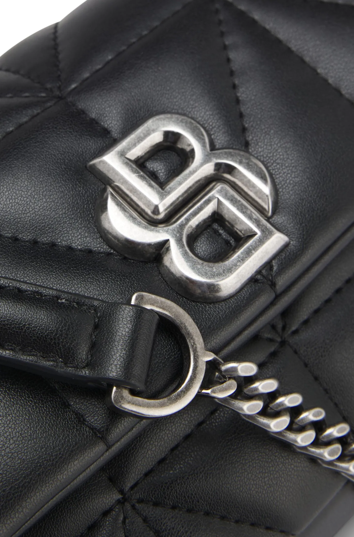 Kleine gesteppte Umhängetasche mit Double-B-Monogramm
