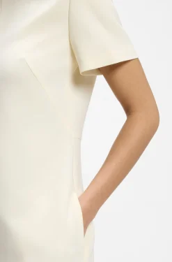 Kurzarm-Kleid aus japanischem Krepp