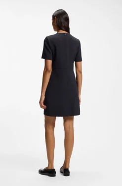 Kurzarm-Kleid aus japanischem Krepp