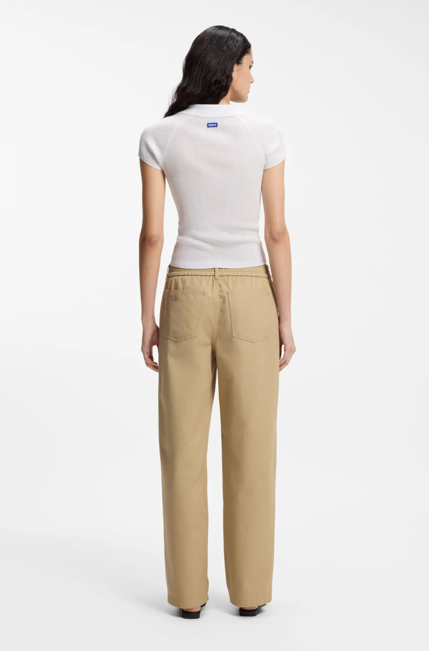 Kurzarm-Pullover aus Stretch-Gewebe mit Polokragen