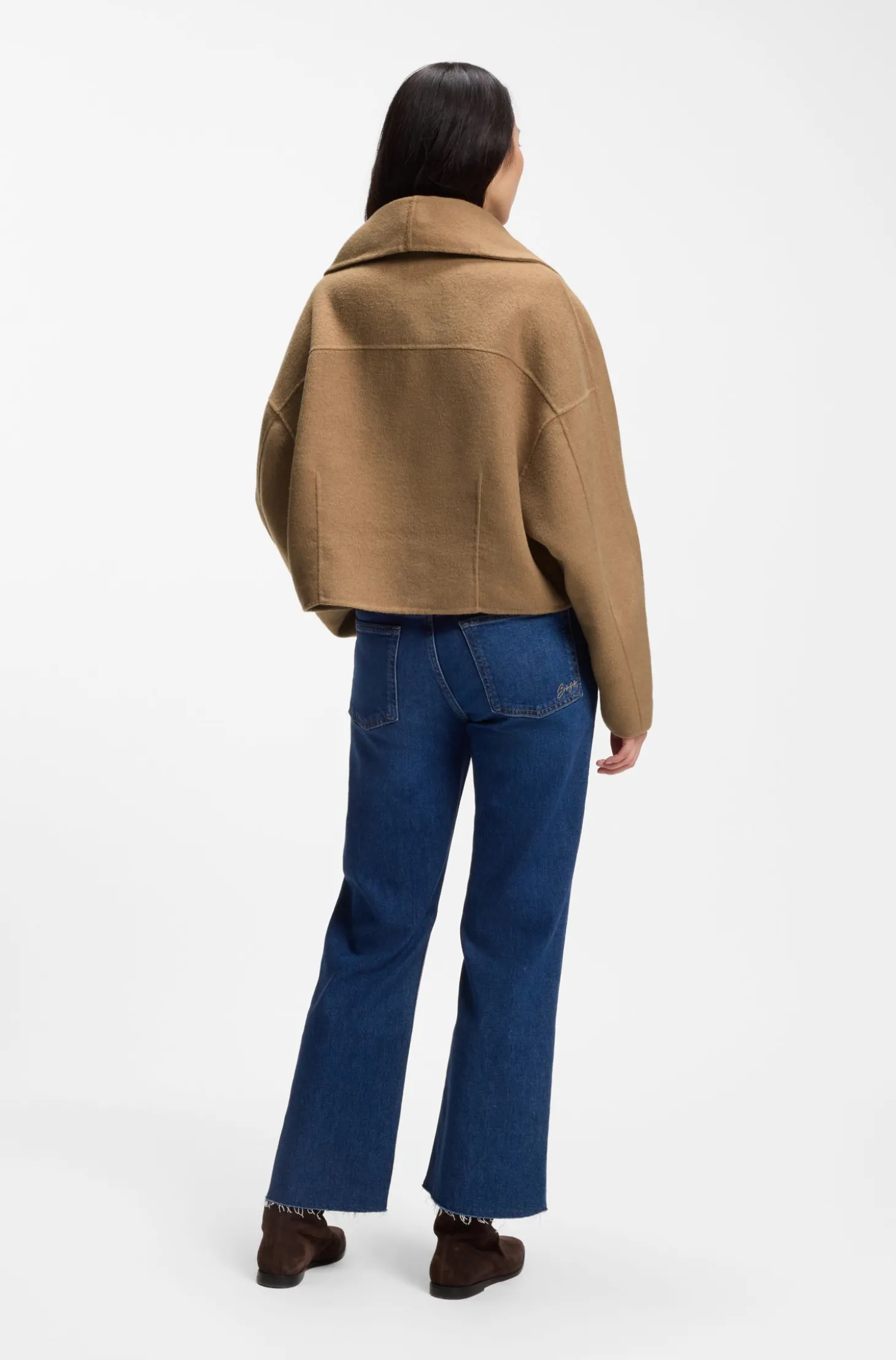 Kurze Oversized-Fit Jacke mit abnehmbarem Schal