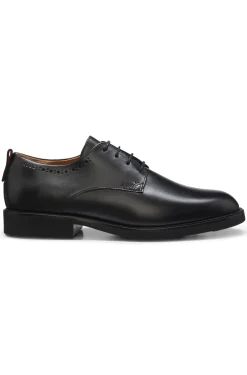 Leder-Derbys mit Budapester-Details