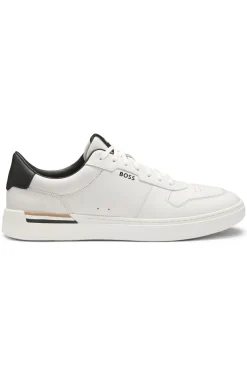 Ledersneakers mit kontrastfarbenen Logos