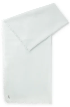 Leichter Wollschal mit Fransen