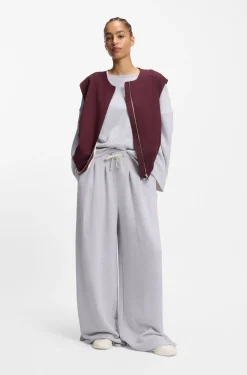 Loose-Fit Sweatshirt aus Baumwoll-Mix mit unversäuberten Säumen