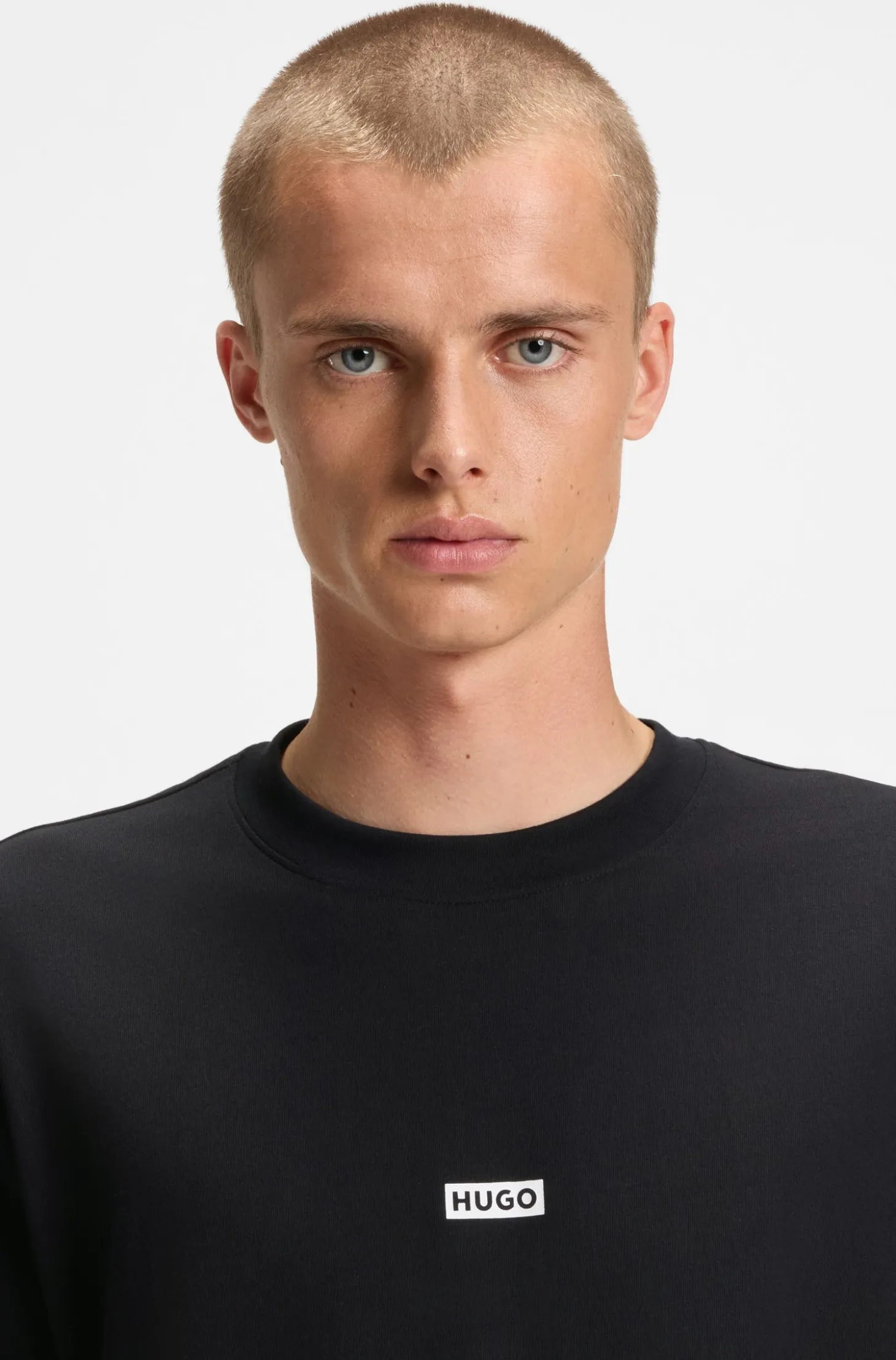 Loose-Fit T-Shirt aus Baumwolle mit Logo-Artwork hinten