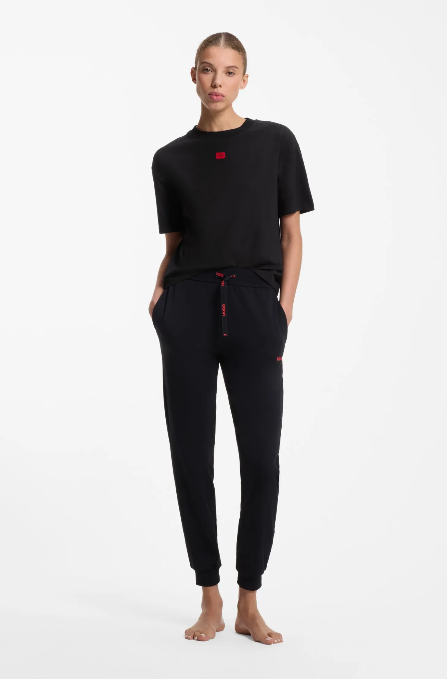 Loungewear-T-Shirt aus Stretch-Gewebe mit Logo-Label