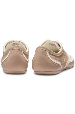 Lowtop Sneakers aus Leder und Veloursleder