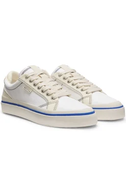 Lowtop Sneakers mit blauer Sohlen-Linie