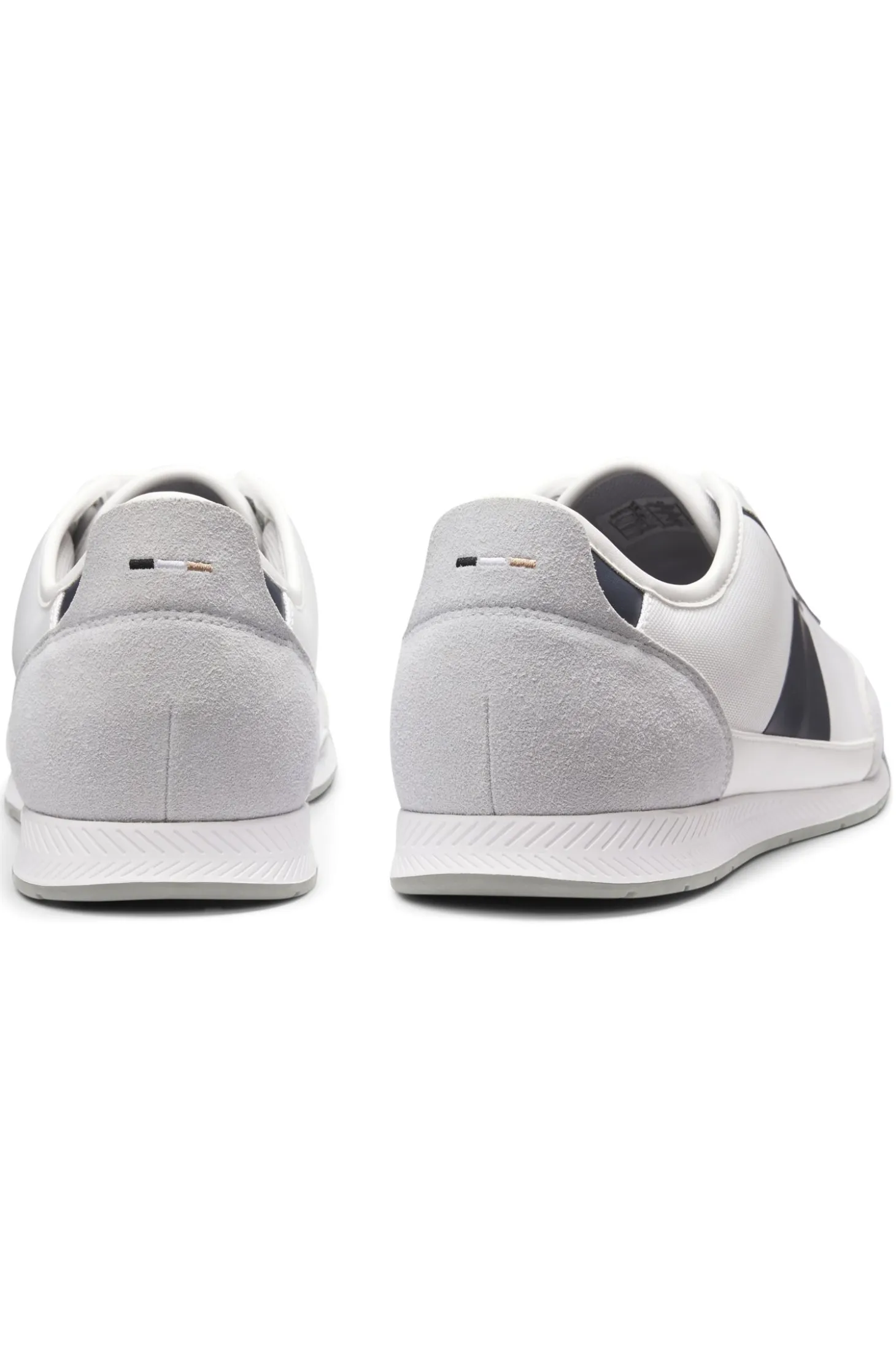 Lowtop Sneakers mit strukturierten Details
