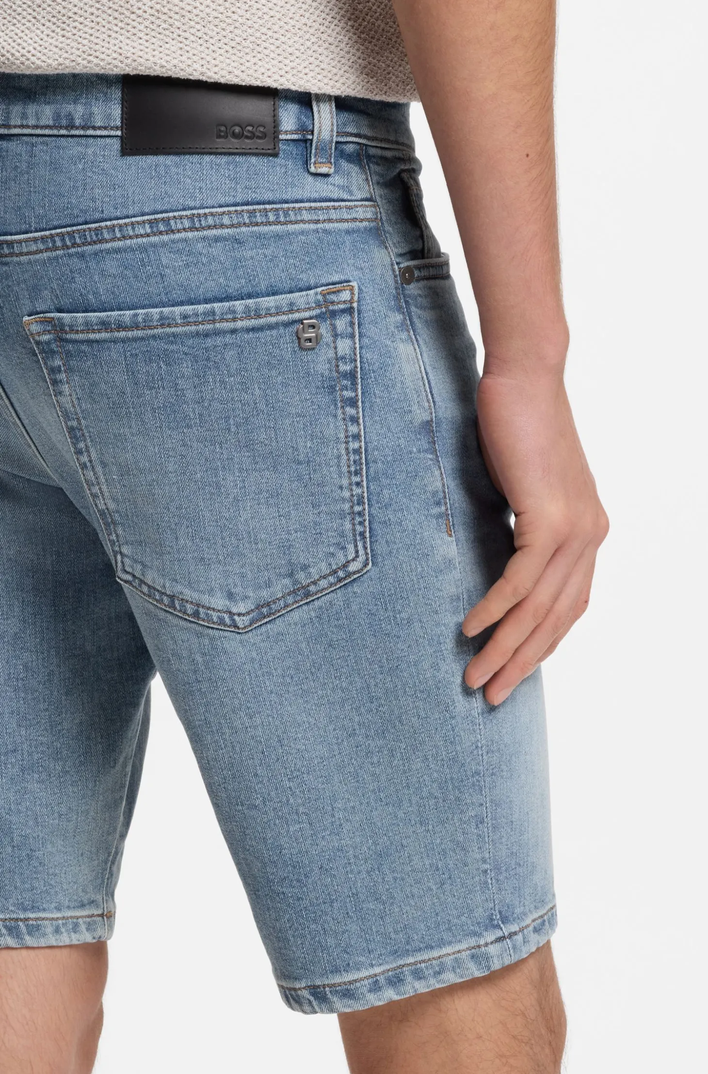 Maine Shorts aus blauem Stretch-Denim