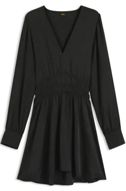 Midikleid aus Satin in Knitter-Optik