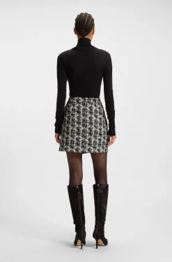Minirock aus Tweed mit Feder-Muster