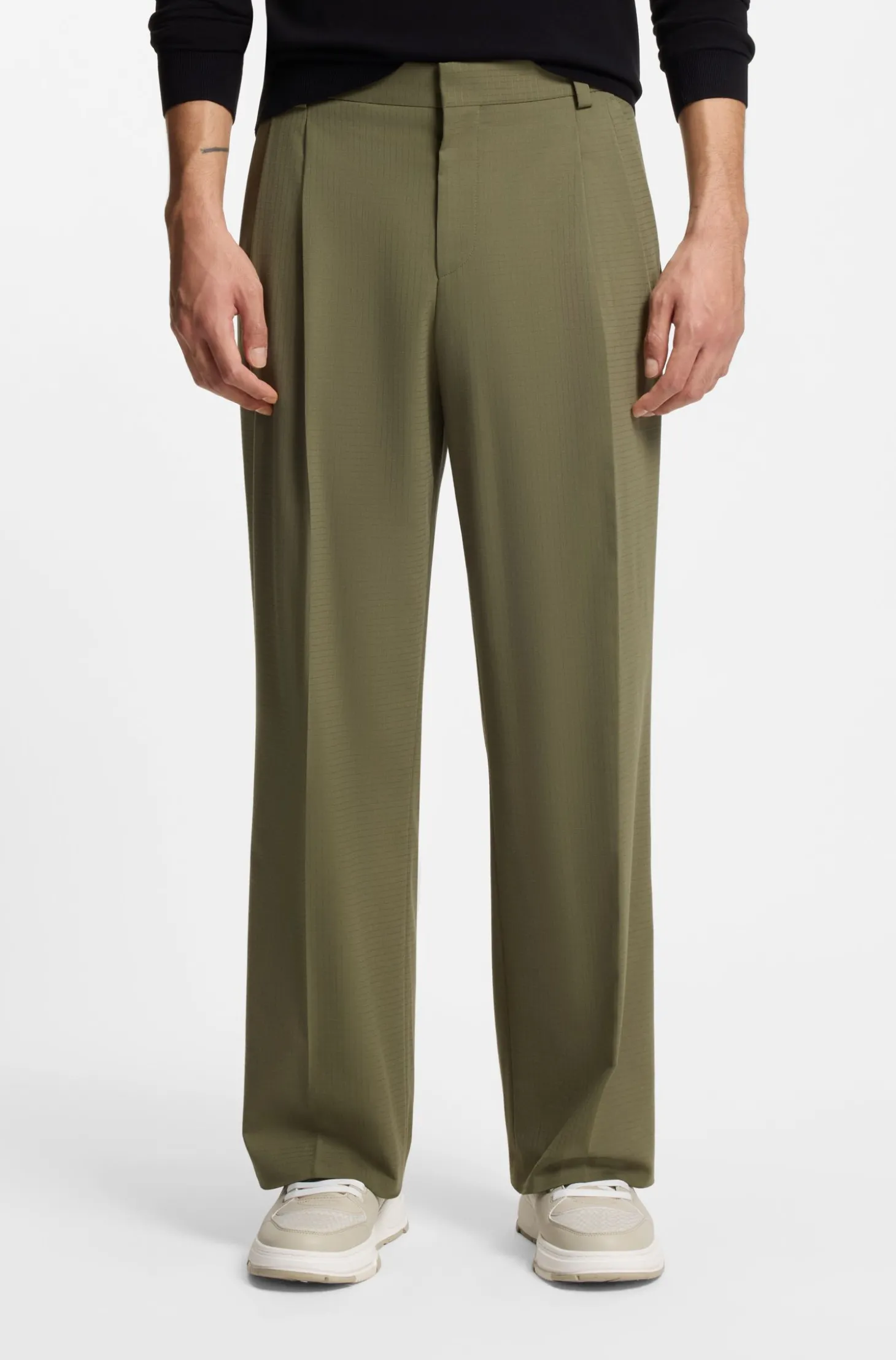 Modern-Fit Hose aus Stretch-Ripstop