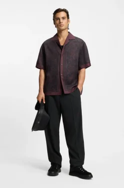 Modern-Fit Hose aus Stretch-Twill mit Bügelfalten