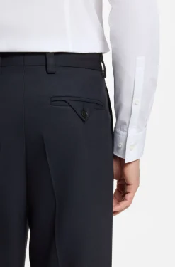 Modern-Fit Hose aus Stretch-Twill mit Bügelfalten