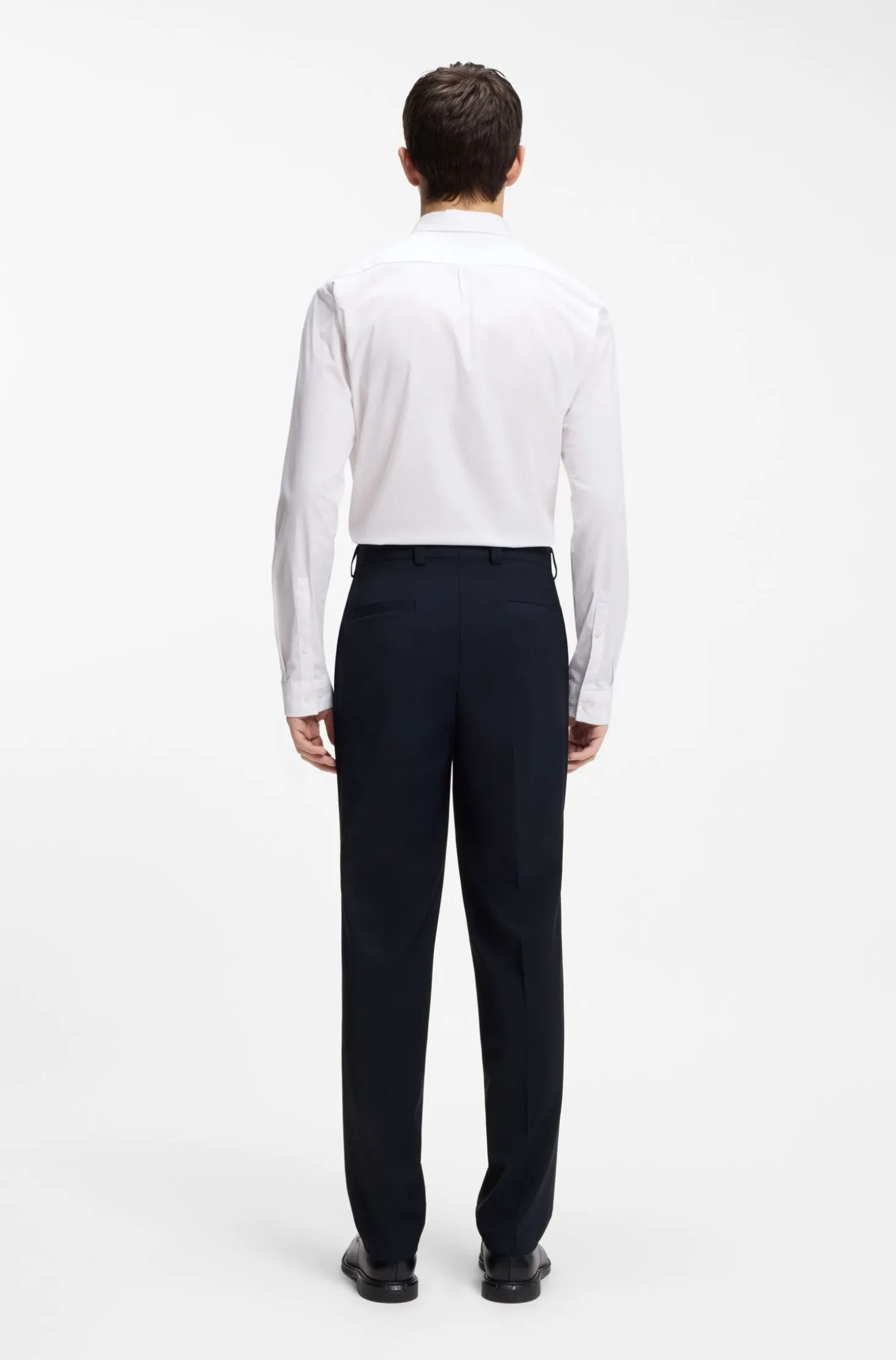 Modern-Fit Hose aus Woll-Mix mit Performance-Stretch