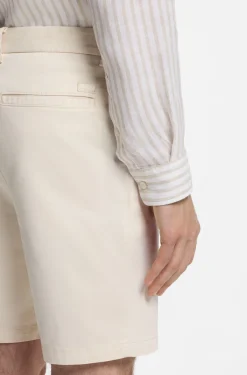 Modern-Fit Shorts aus überfärbtem elastischem Baumwoll-Twill