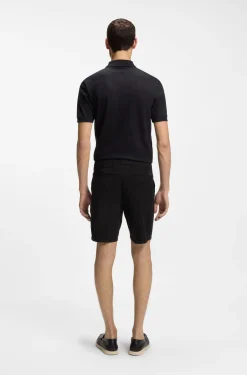 Modern-Fit Shorts aus Stretch-Baumwolle