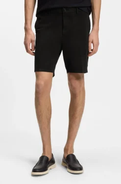 Modern-Fit Shorts aus Stretch-Baumwolle