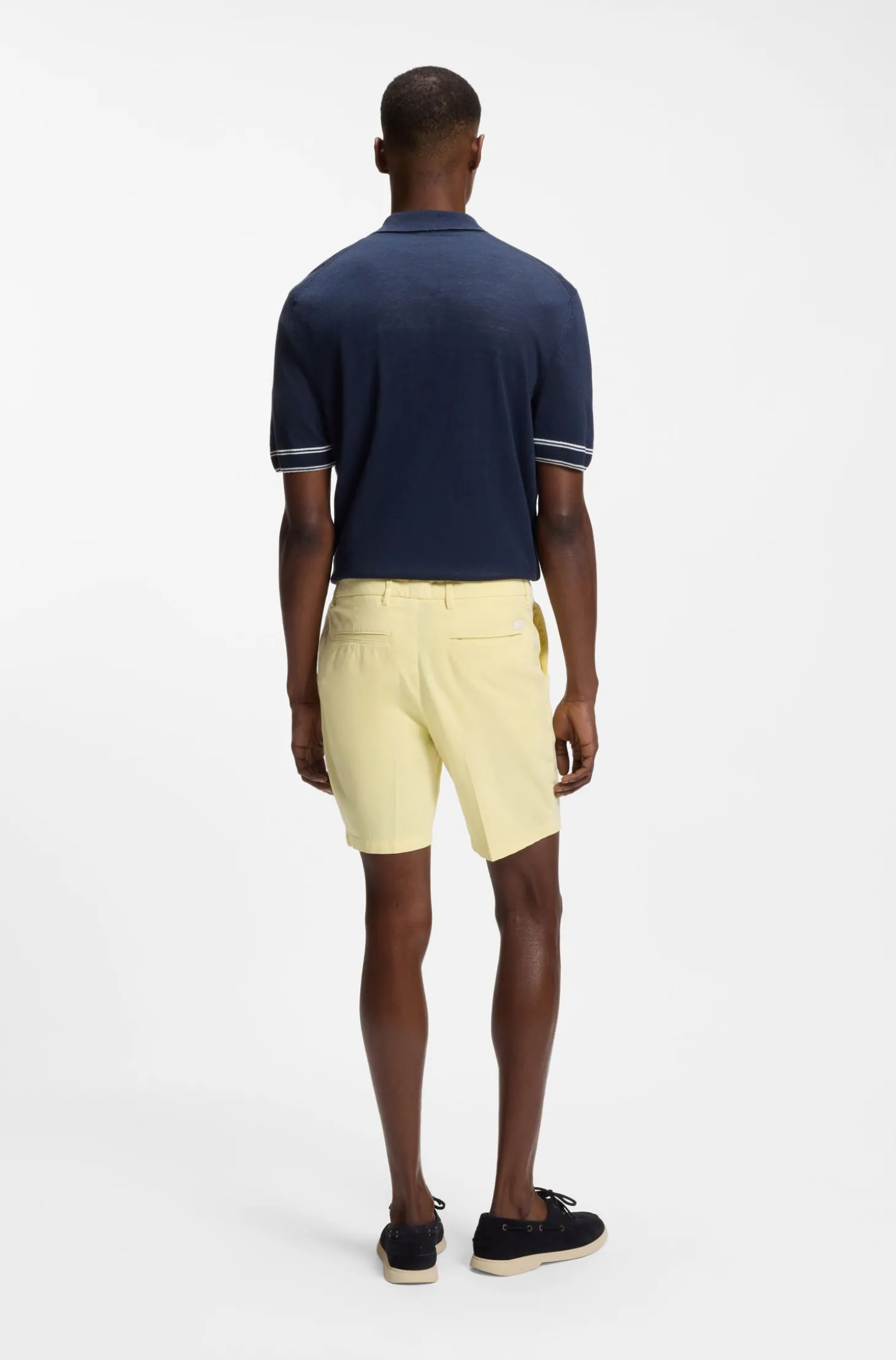 Modern-Fit Shorts aus Stretch-Baumwolle