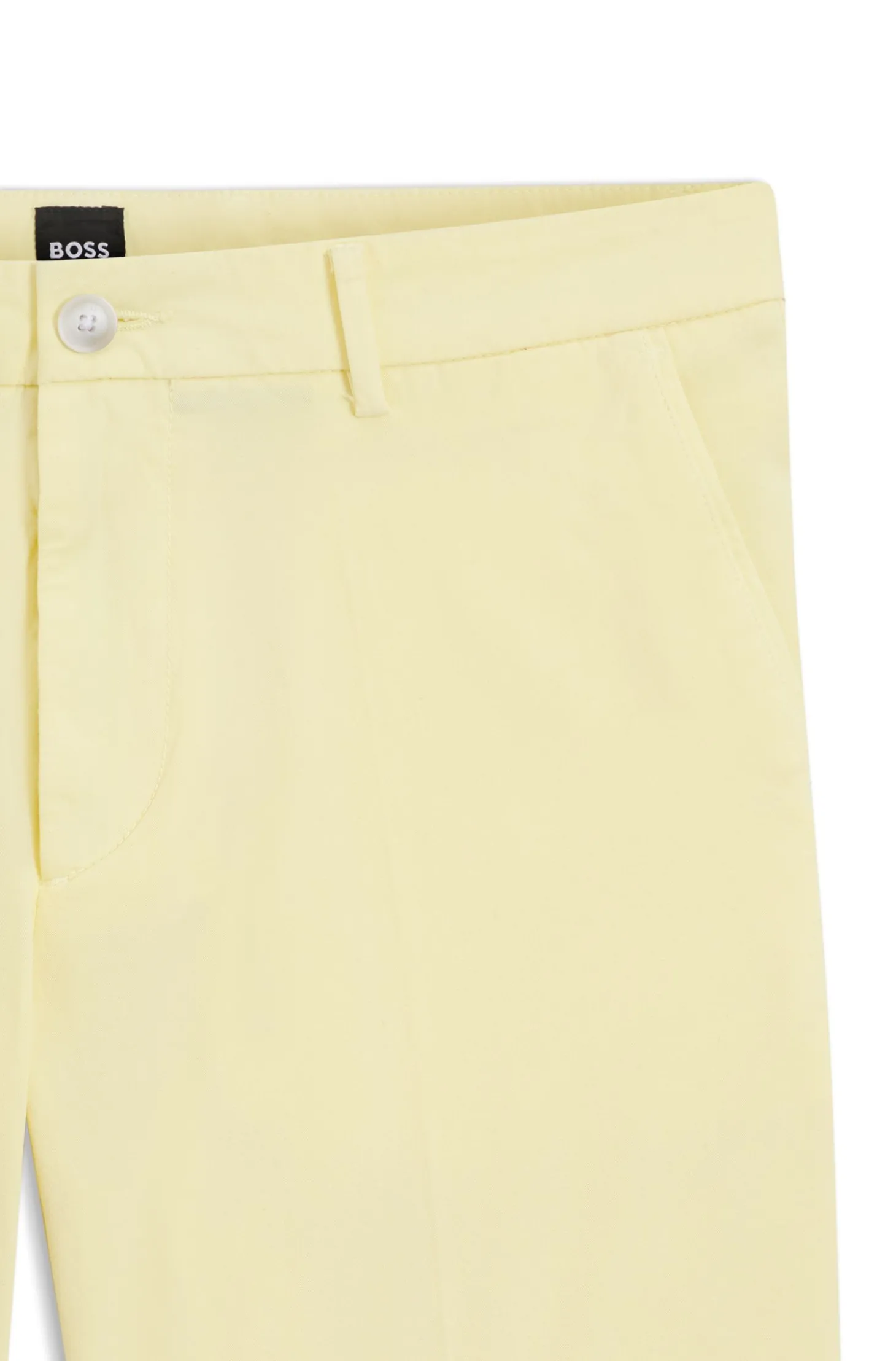 Modern-Fit Shorts aus Stretch-Baumwolle