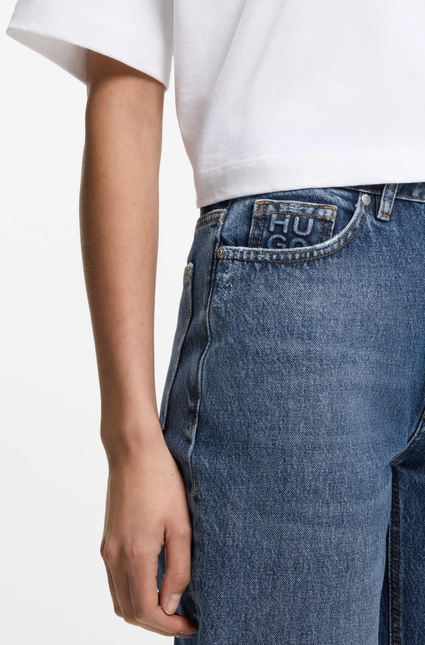 Mom-Fit Jeans aus blauem Denim