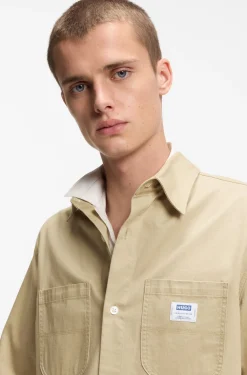 Oversized-Fit Hemd aus strukturierter Baumwolle mit aufgesetzten Taschen