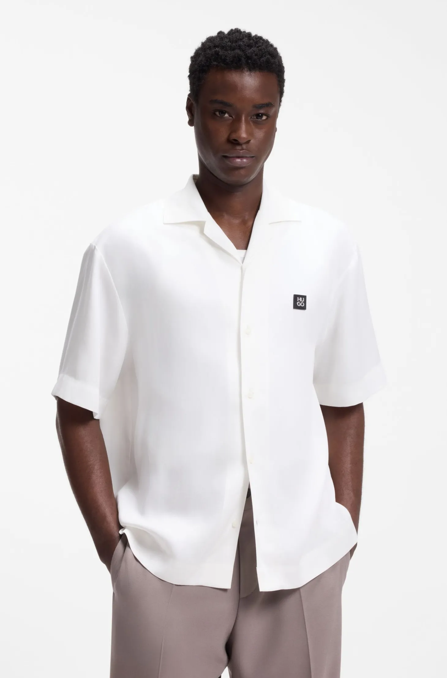 Oversized-Fit Hemd mit Stack-Logo-Besatz