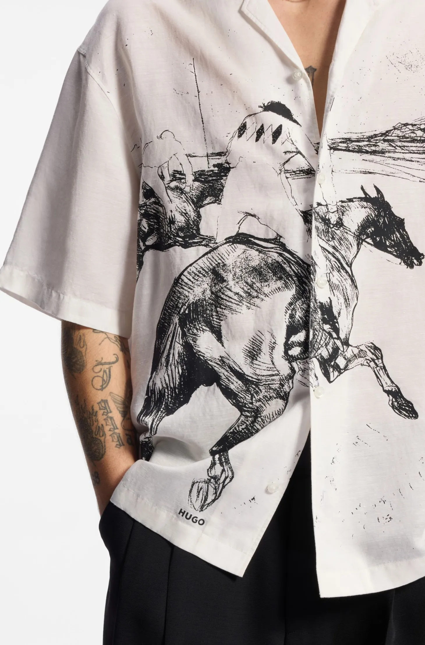 Oversized Hemd mit Pferderennen-Print