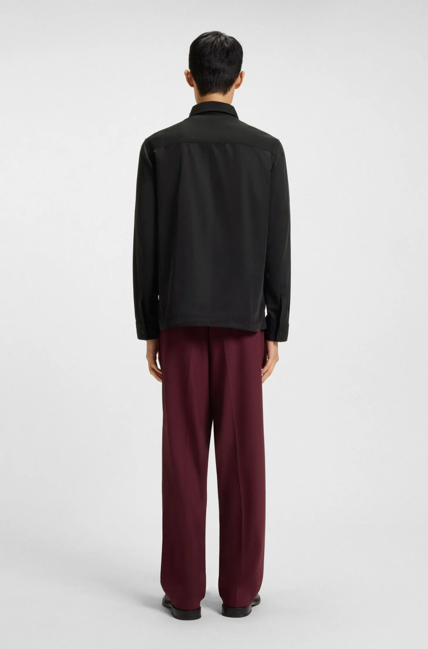 Oversized Hemd mit Stack-Logo-Aufnäher