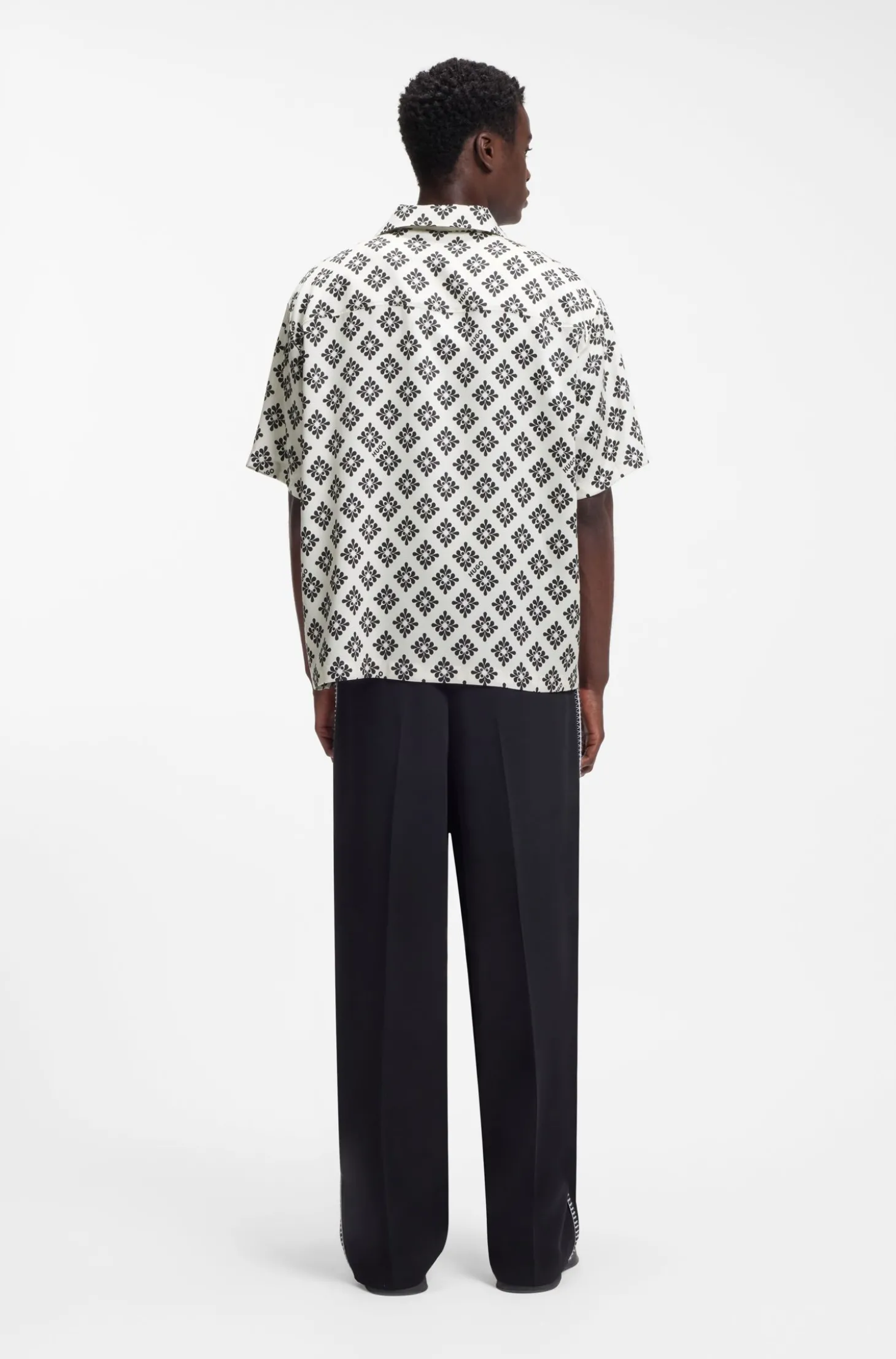 Oversized Hemd mit Statement-Print