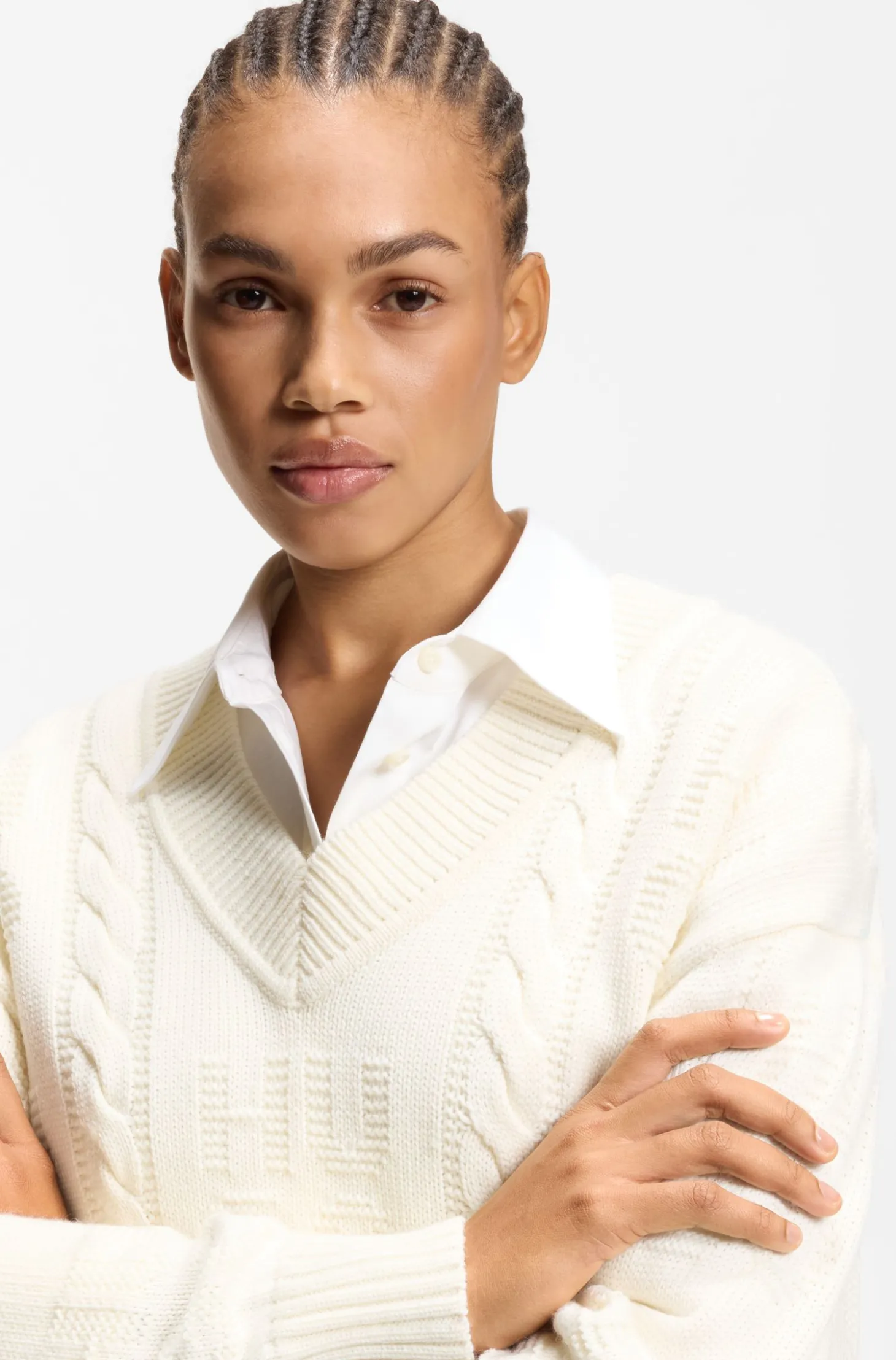 Oversized Pullover mit Zopfmuster