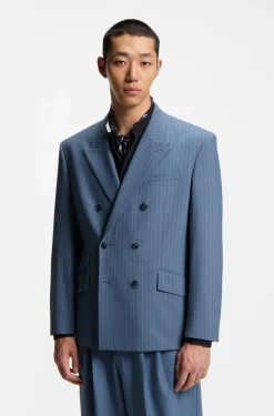 Oversized Sakko aus funktionalem Stretch-Gewebe mit Nadelstreifen