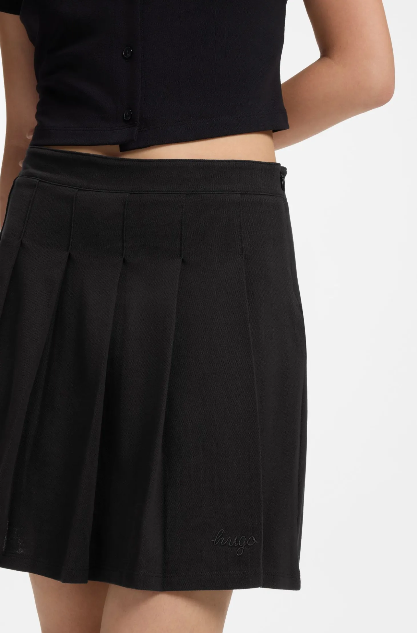 Plissee-Rock aus Stretch-Baumwolle mit integrierter Shorts