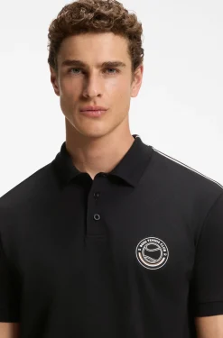 Poloshirt aus Stretch-Baumwolle mit tennisinspiriertem Logo