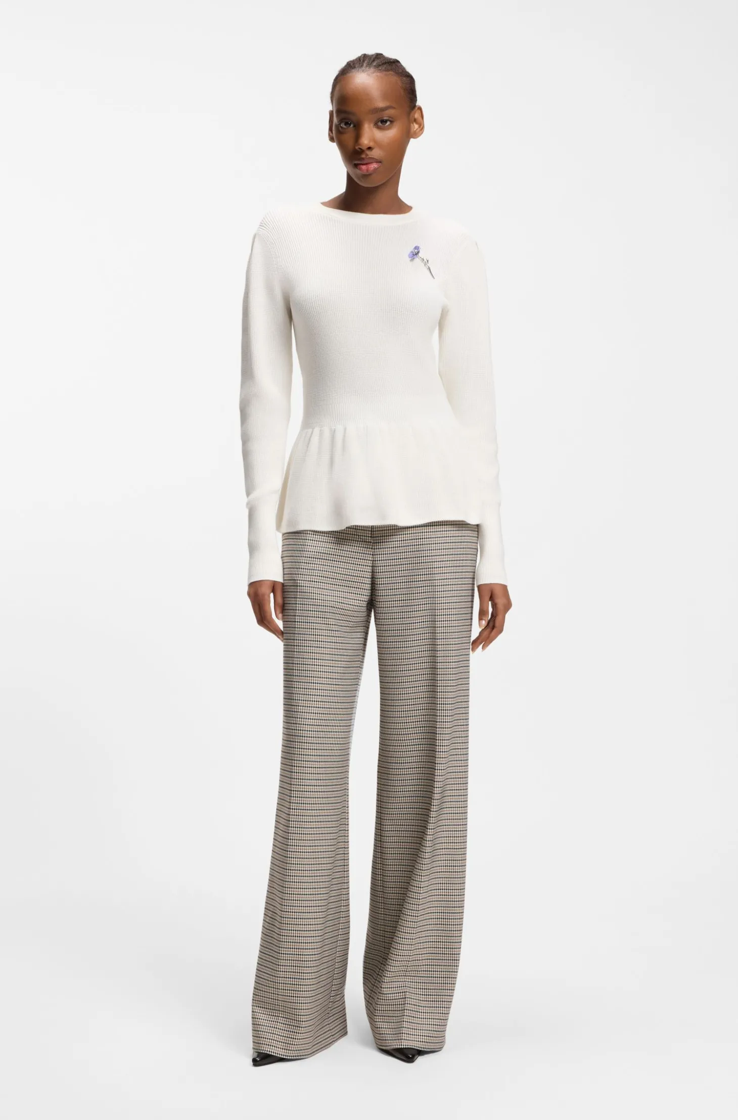 Pullover aus Baumwolle mit abnehmbarer Blumenbrosche