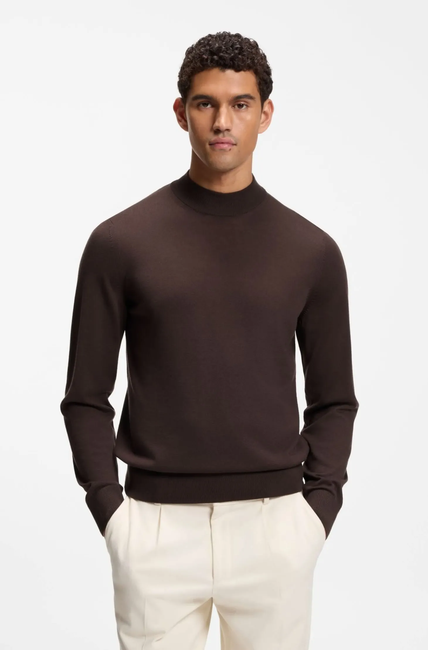 Pullover aus extrafeiner Merinowolle mit Stehkragen