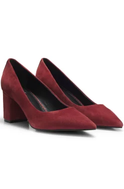 Pumps aus Veloursleder mit spitzer Kappe und Blockabsatz