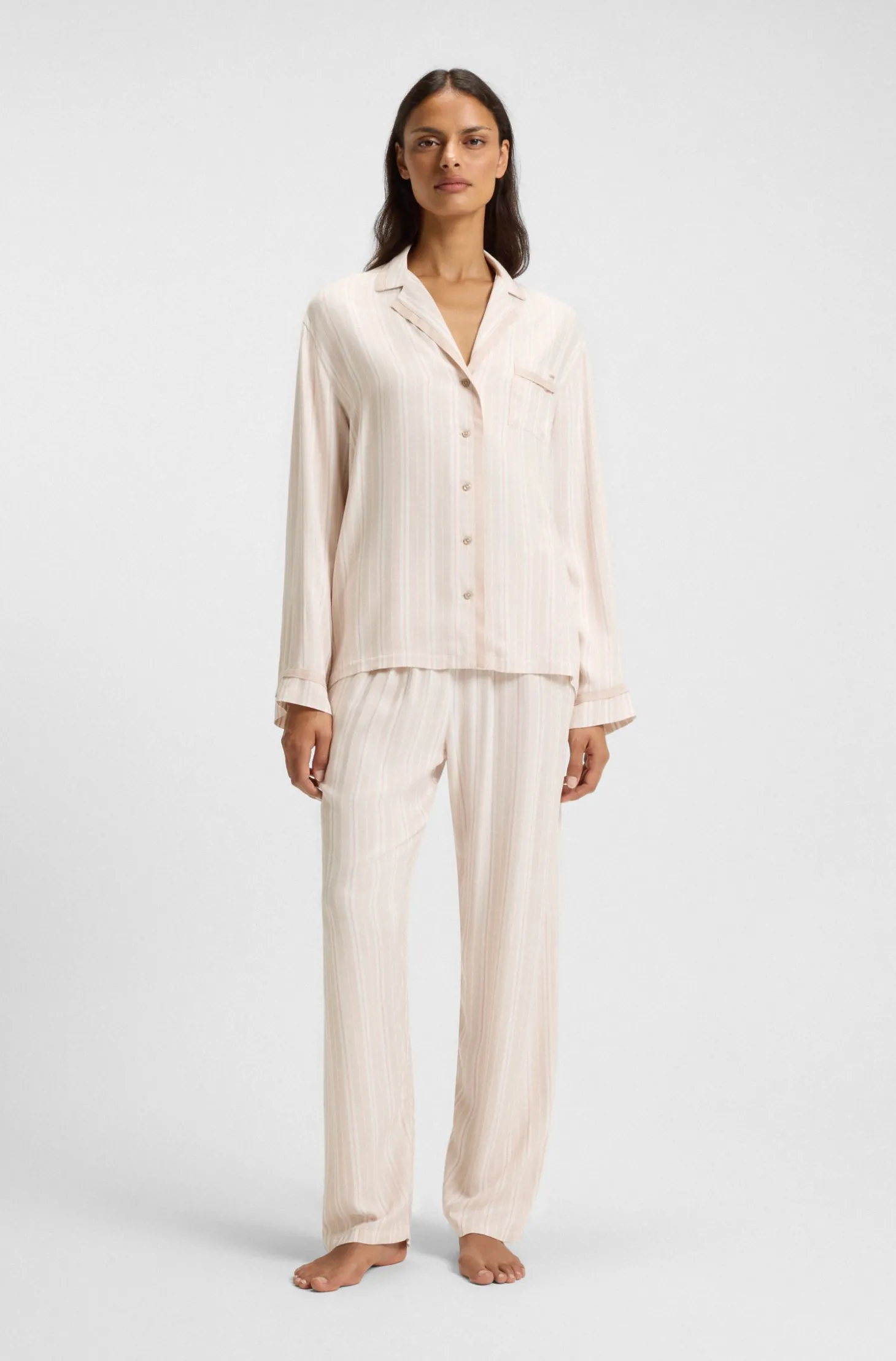 Pyjama-Hemd mit Streifen-Dessin und Logo-Besatz