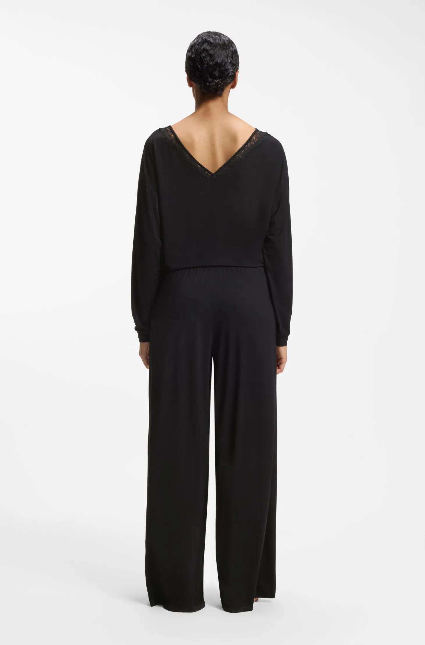 Pyjama-Hose mit spitzenbesetzten Taschen