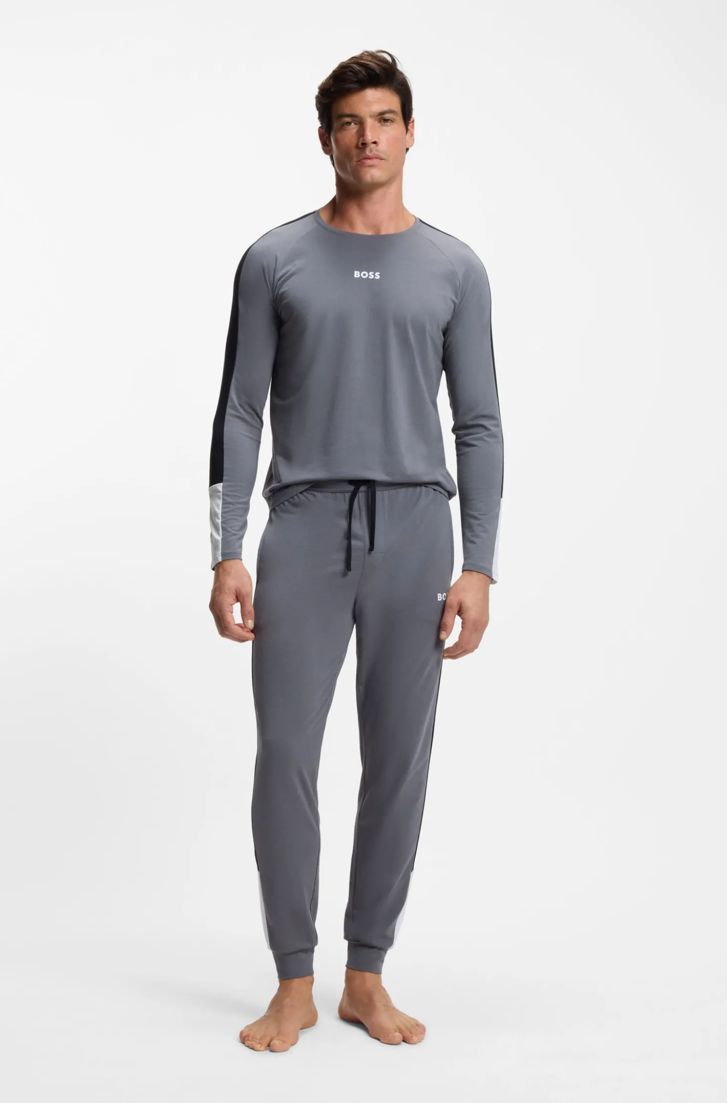 Pyjama-Set aus Baumwoll-Mix mit kontrastfarbenen Einsätzen